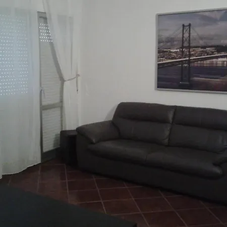 Apartamento Aires-férias Em Peniche